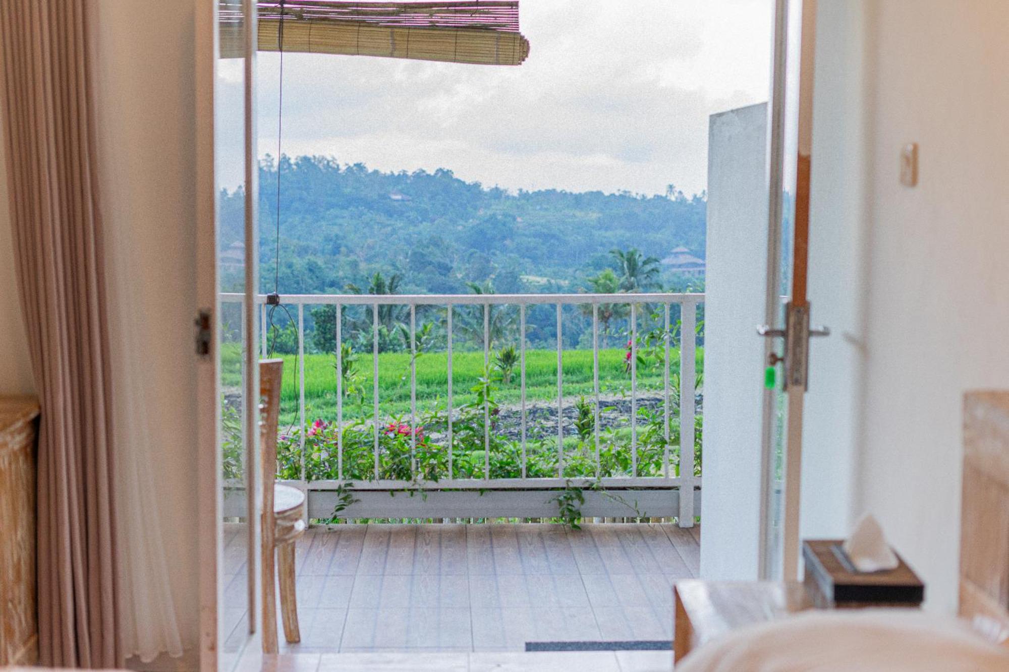 Santya Loka Lodge & Twin Waterfall Jatiluwih Esterno foto